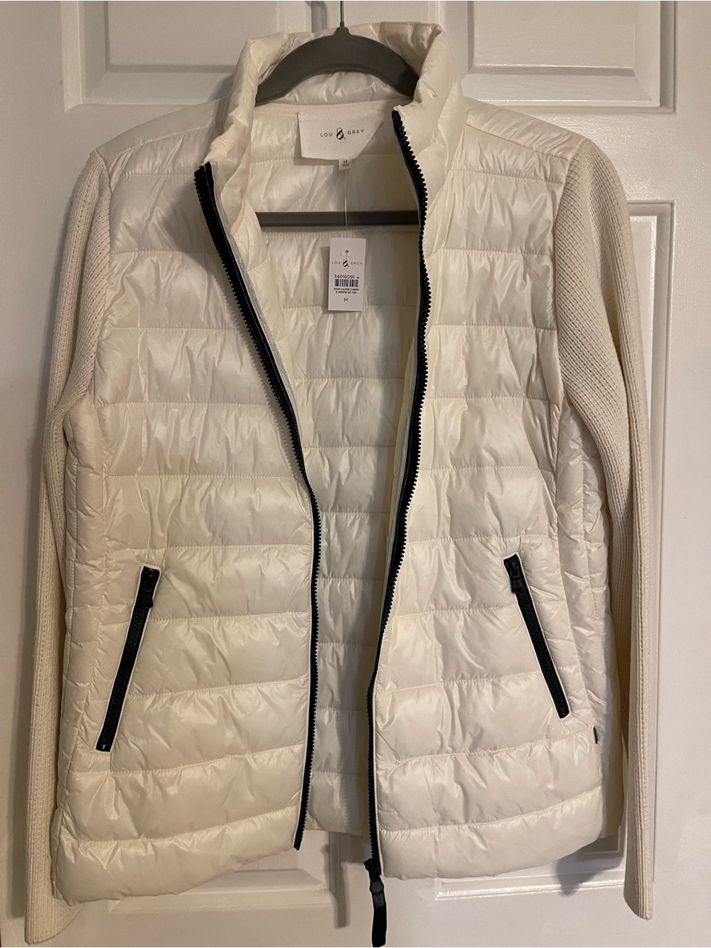 Lou & Grey Ivory Quilted Hybrid Puffer Jacket with Knit Sleeves